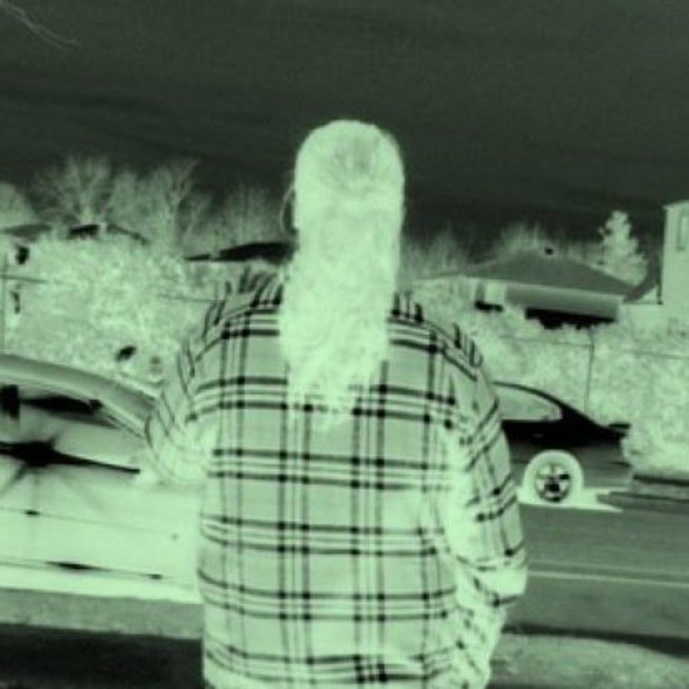 Meet your Posher, Luwee